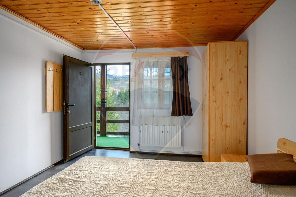 Vanzare Pensiune Valea Doftanei