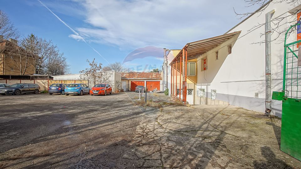 Spațiu comercial de 200mp de închiriat în zona Centrul Civic