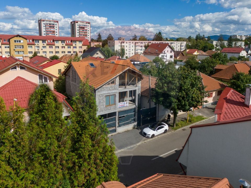 CASA LA ROSU | TOMIS 21 | 325MP | 346MP CURTE | 470 TEREN |ACCES AUTO