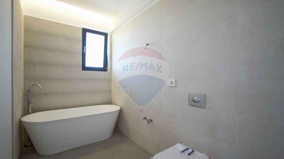 5 room House / Villa for sale