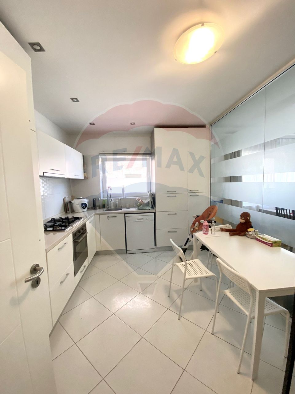 Apartament de 4 camere in Ibiza Sol, langa Scoala Americana