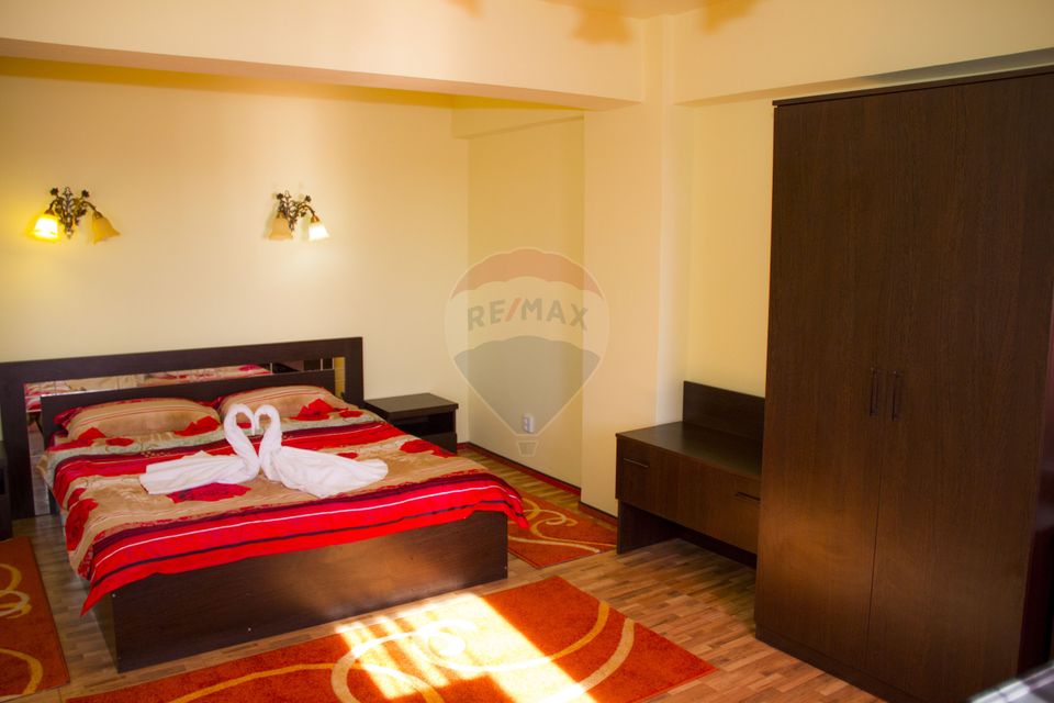 Hotel de vanzare la cateva minute de Podul Mogosoaia –Cu 40 de camere