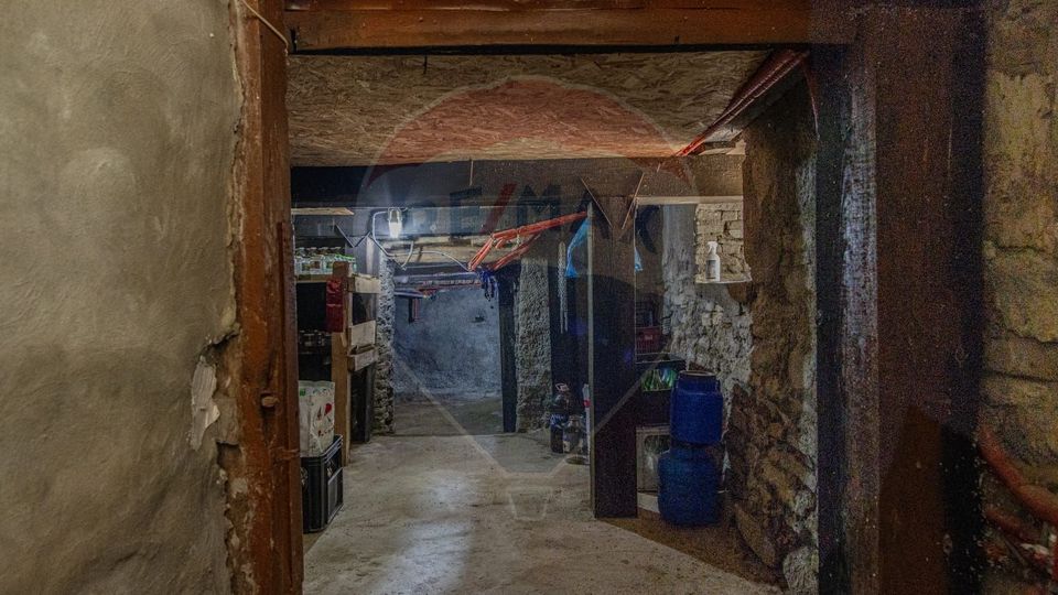 4 room House / Villa for sale