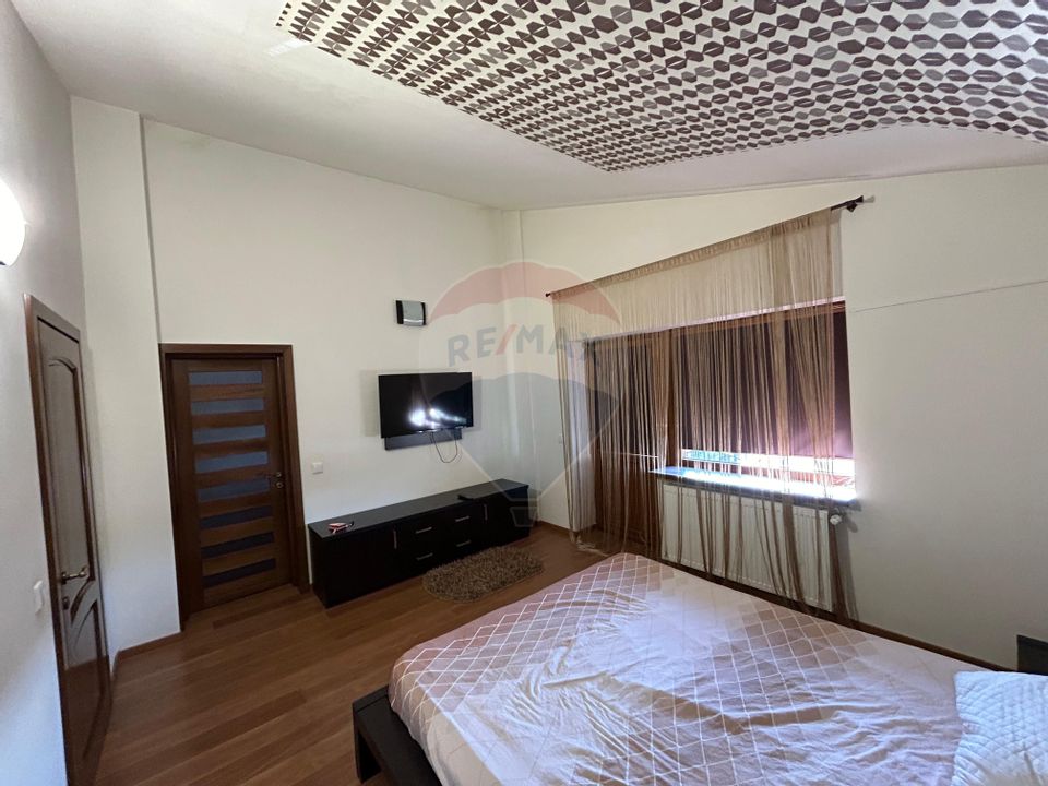 6 room House / Villa for rent, Bariera Valcii area