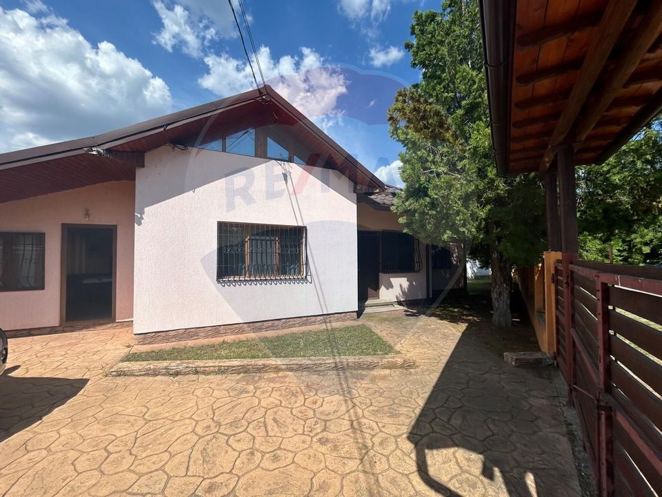 7 room House / Villa for sale