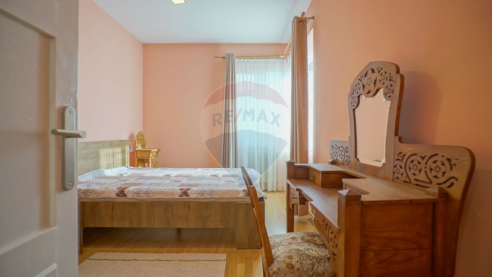 REZERVAT ! Apartament cu 3 camere de închiriat zona centrala