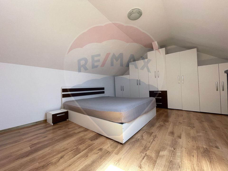 Apartament cu 2 camere de vânzare în zona Lipovei
