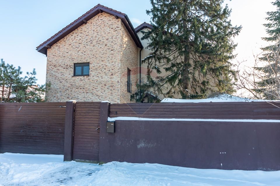 Casă / Vila de vanzare in Tunari, centru, parc, autobuz, utilitati