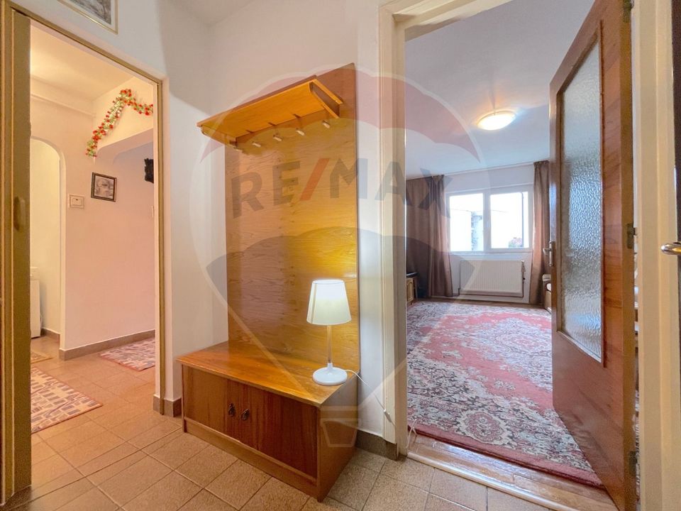 REZERVAT!Garsonieră decomandată langa Universitatea Dimitrie Cantemir