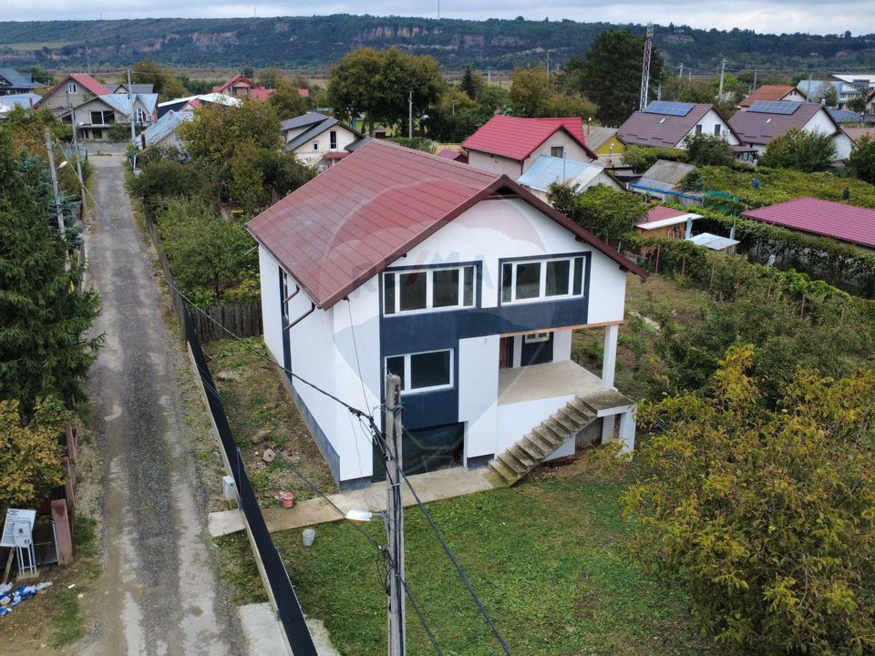 Casa de vanzare in Hemeius