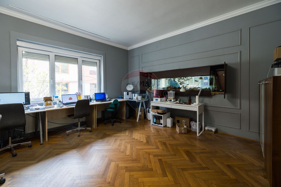 Office space Brasov Civic Center AFI Mall 200 sqm D + M