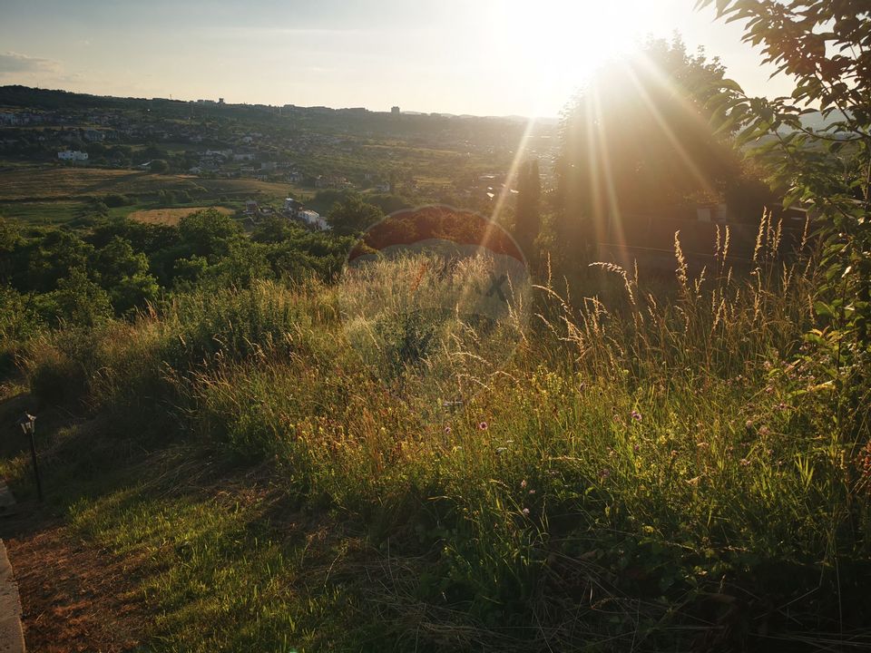 Land 1,500sqm Cluj-Napoca / Strada Borhanciului