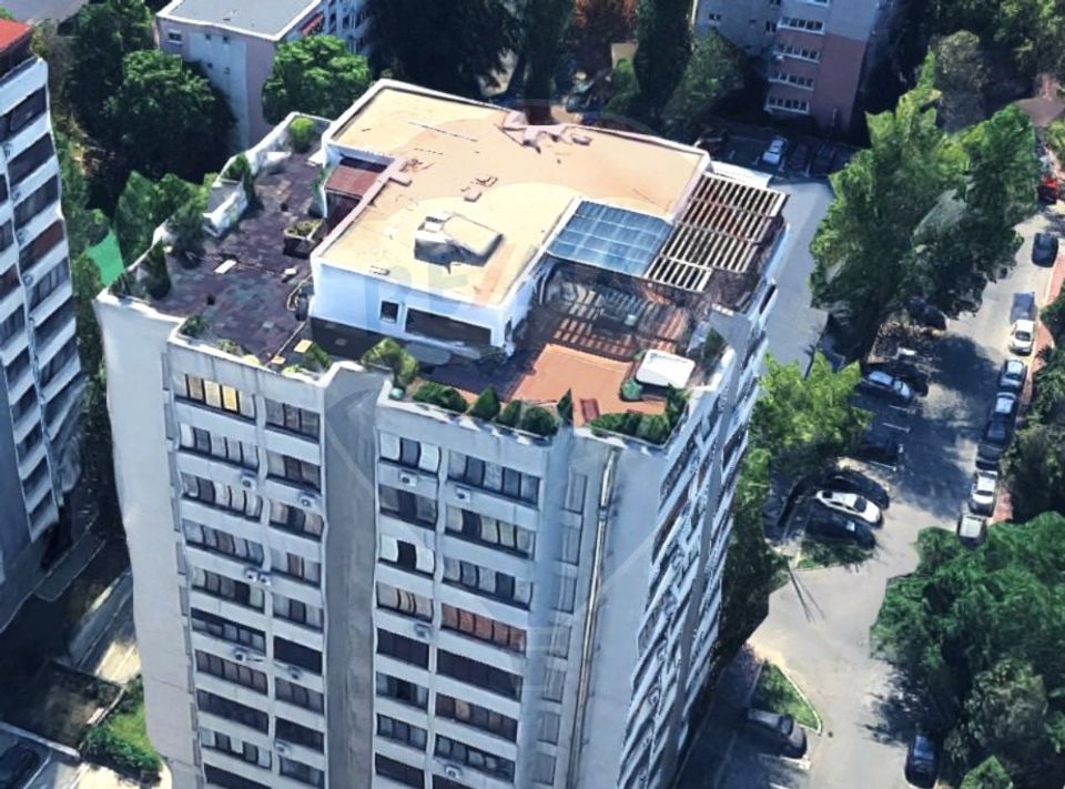 PENTHOUSE spectaculos cu terasa 300 mp