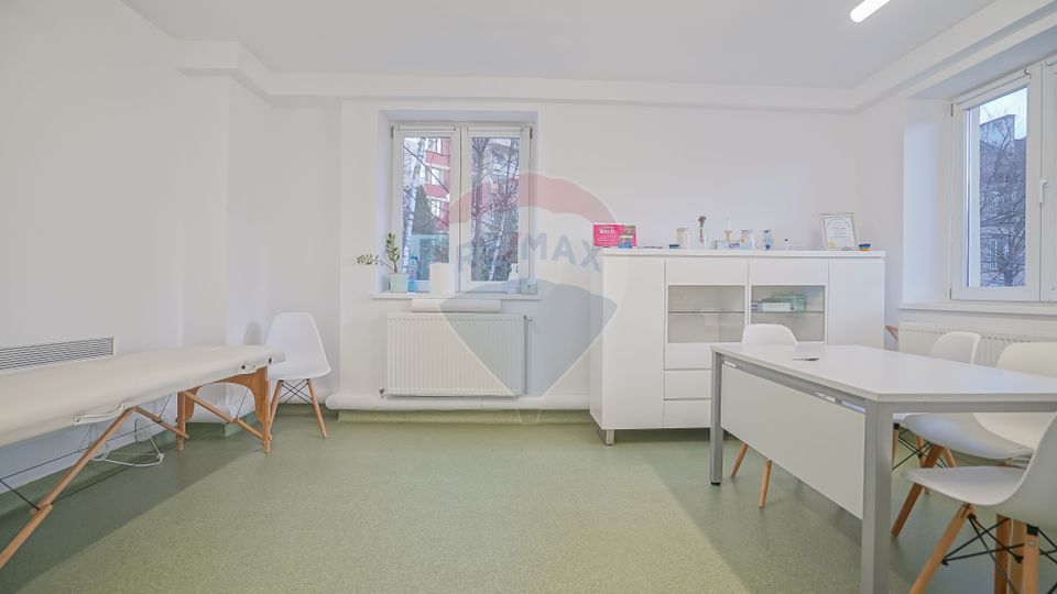 Commercial Space for rent, Centrul Civic area