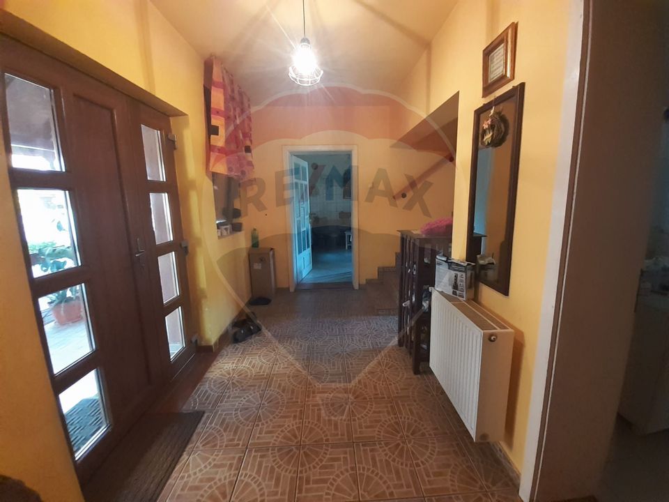 4 room House / Villa for sale