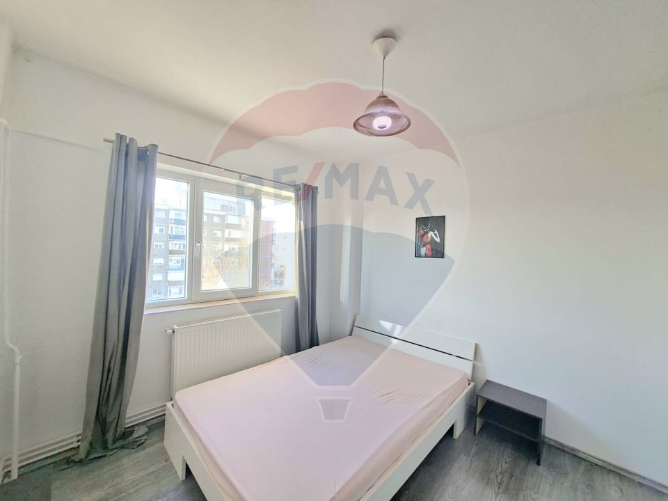 Apartament cu 3 camere de închiriat în zona Micalaca