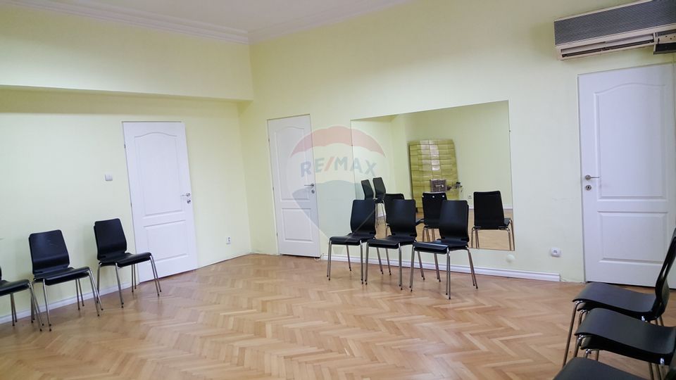 143sq.m Office Space for rent, Horea area