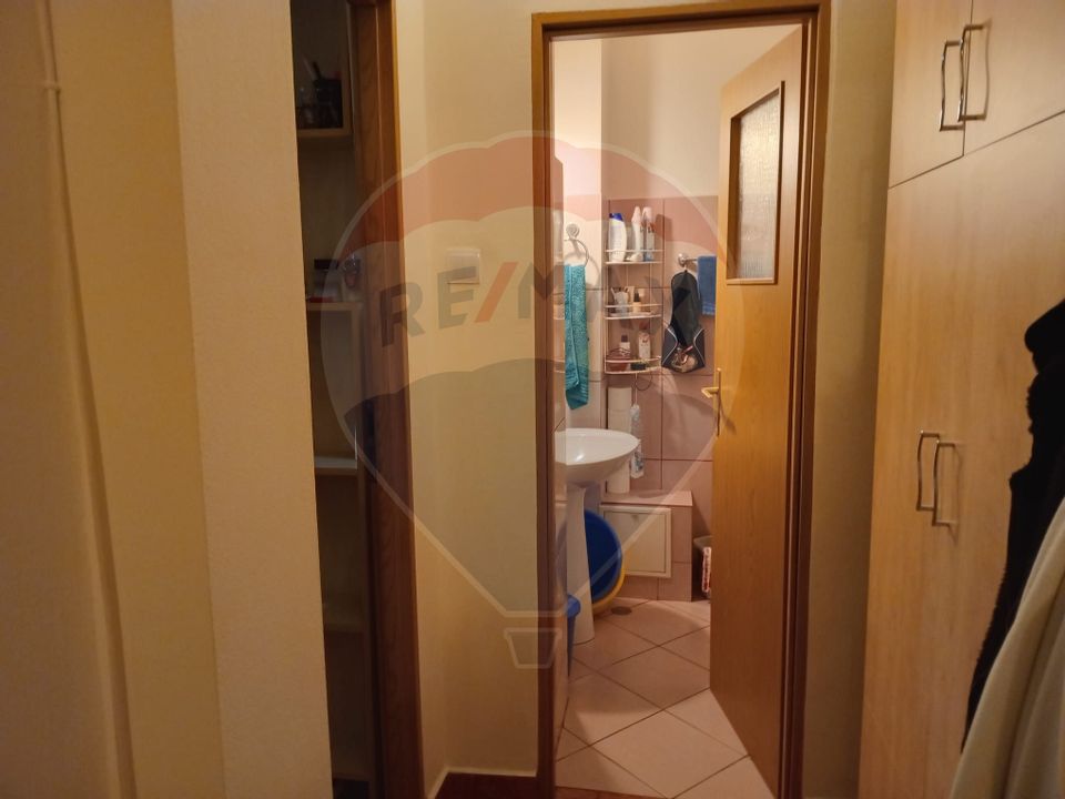 OCAZIE!!!Apartament 4 camere în zona Micalaca