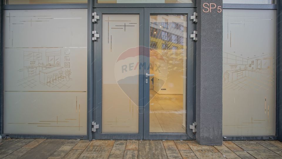 55sq.m Commercial Space for rent, Racadau area