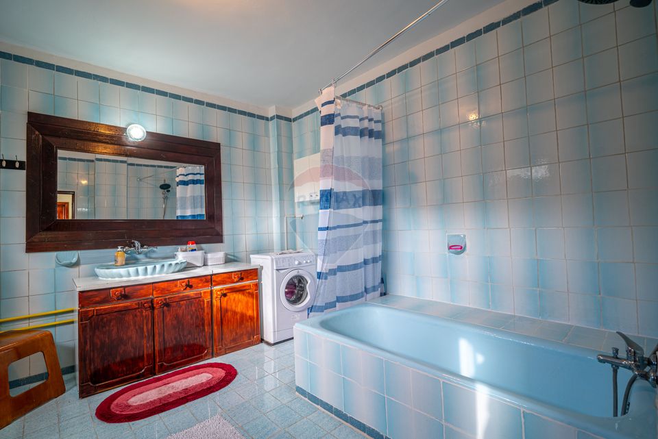 Casă 5 camere + demisol, teren 1560 mp / Filipestii de Padure