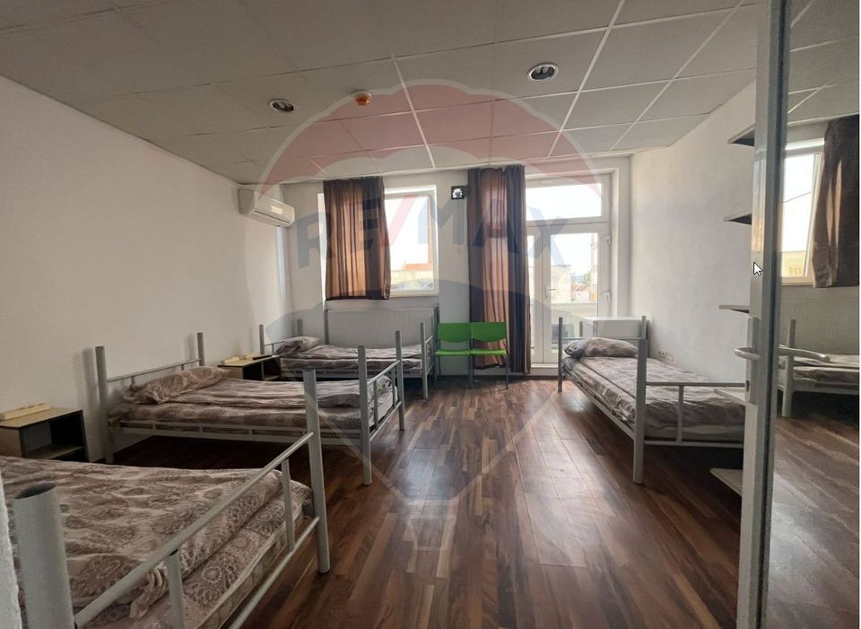 4 room Apartment for rent, Orasul de Jos area