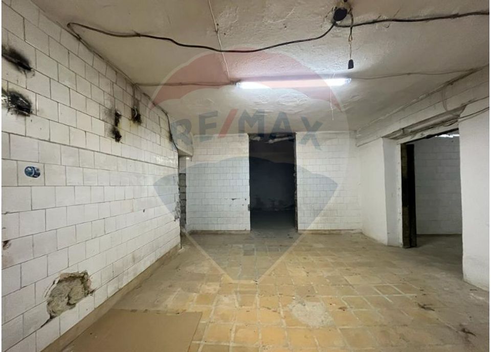 Hale depozitare / productie+teren+birouri-Inchiriere