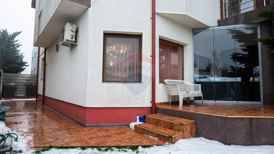 Vanzare vila cu 5 camere, complet mobilata si utilata in Dobroesti