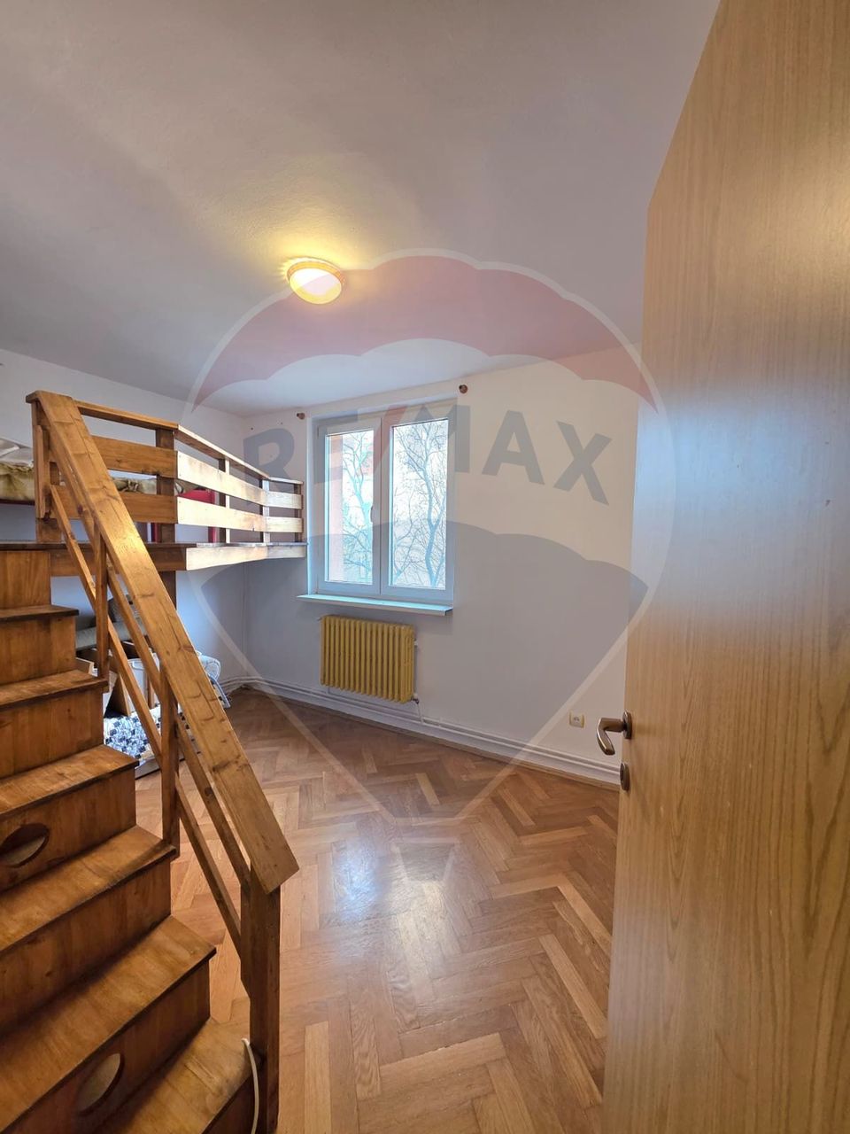 4 room Apartment for sale, Dambu Pietros area