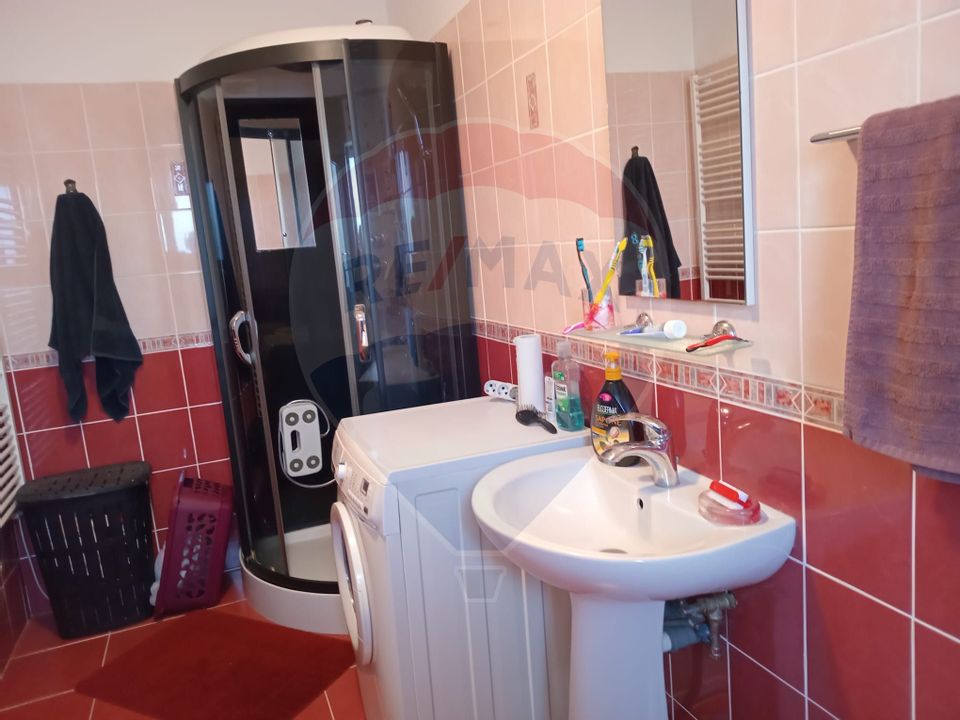 4 room House / Villa for sale