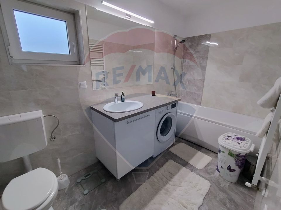 Duplex modern de închiriat  cu 5 camere în Floresti