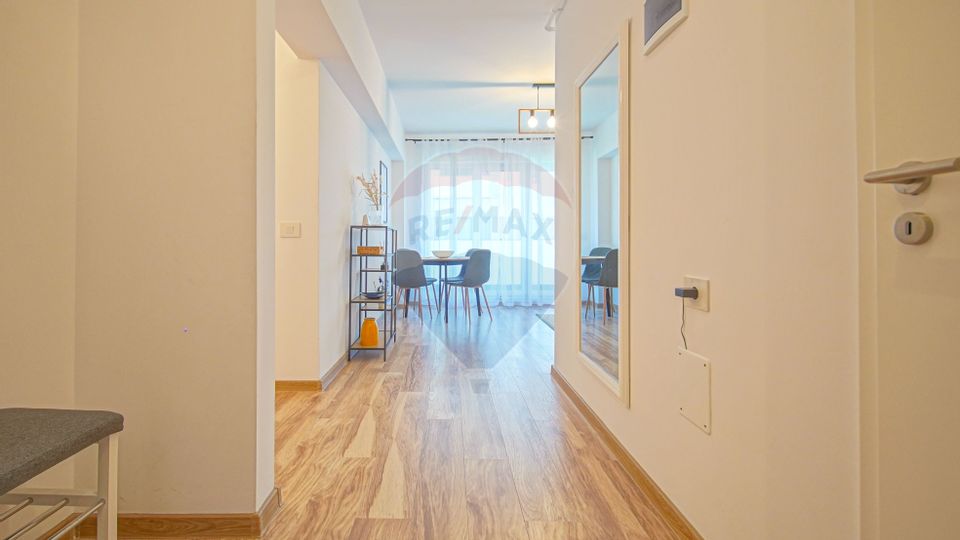 3 room Apartment for sale, Tractorul area