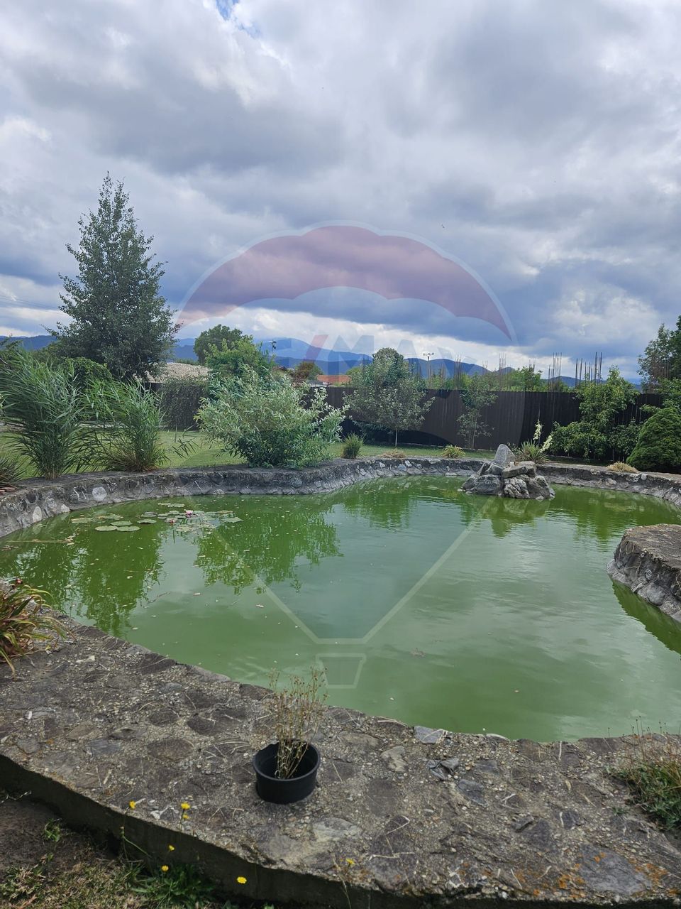 7 room House / Villa for sale, Ghimbav Livada area