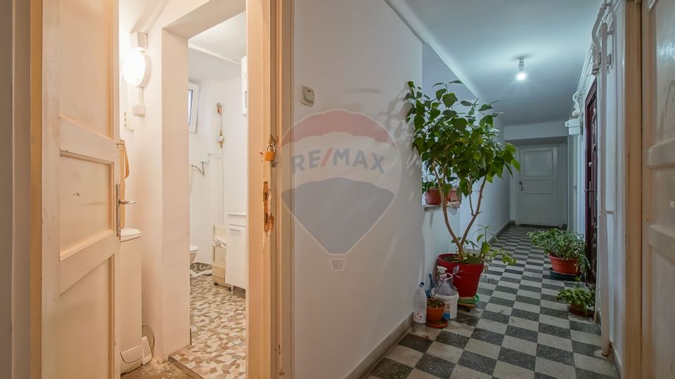 Cameră de închiriat, zona Piața Astra – liniște și confort