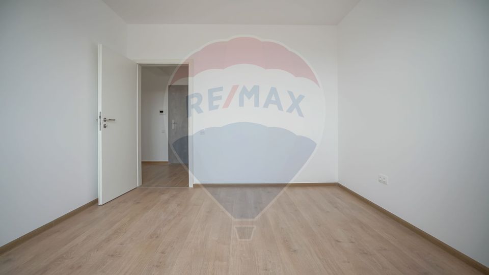 2 room Apartment for sale, Tractorul area