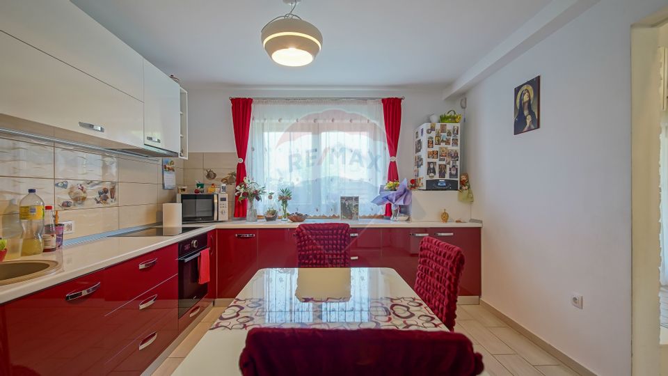 5 room House / Villa for sale