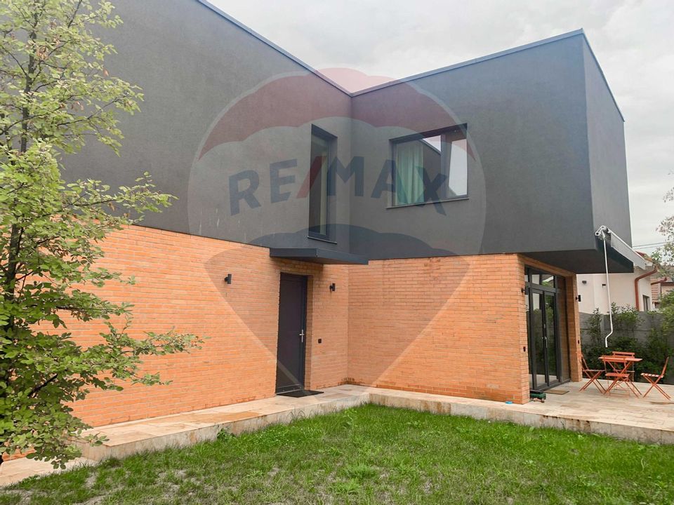 Casă ultramodernă cu 4 dormitoare, de închiriat, cartierul Tineretului