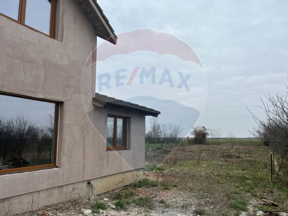 5 room House / Villa for sale