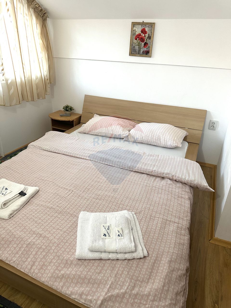 12 room Hotel / Pension for sale