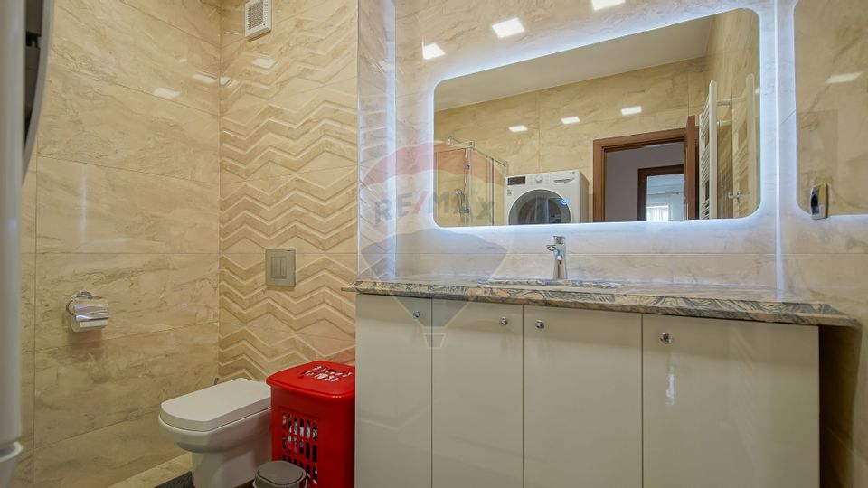 4 room Apartment for sale, Tractorul area