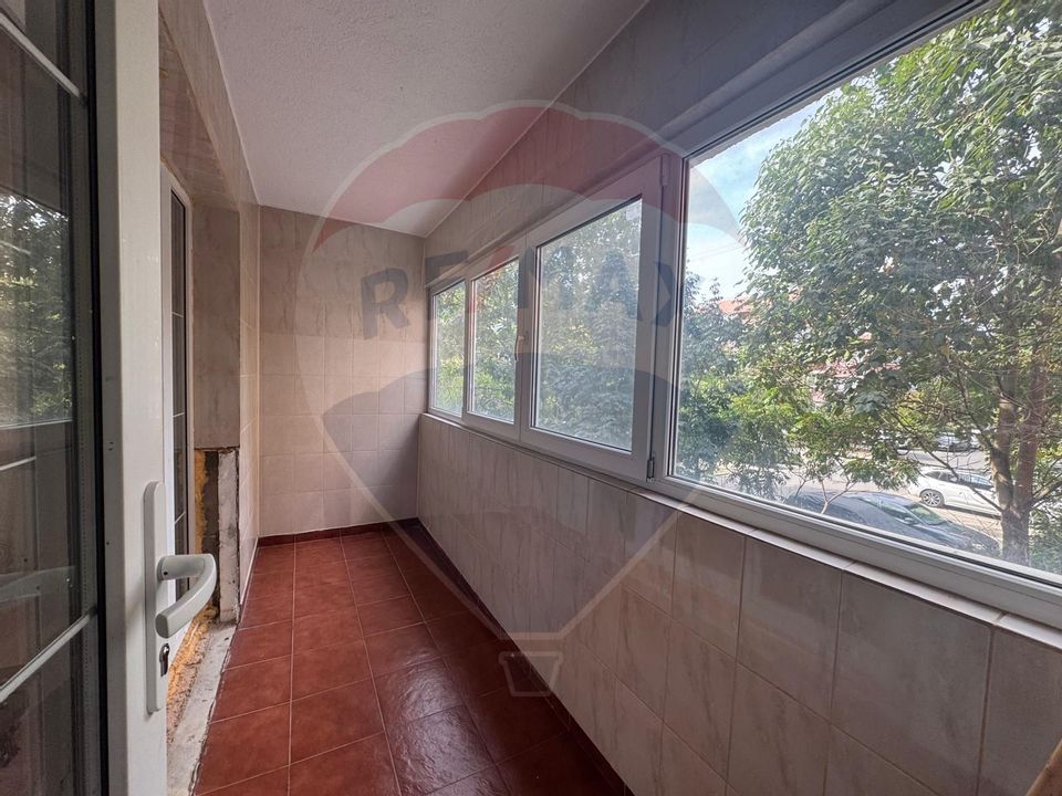 Apartament 3 cam de vânzare Drumul Taberei-metrou Valea Ialomitei