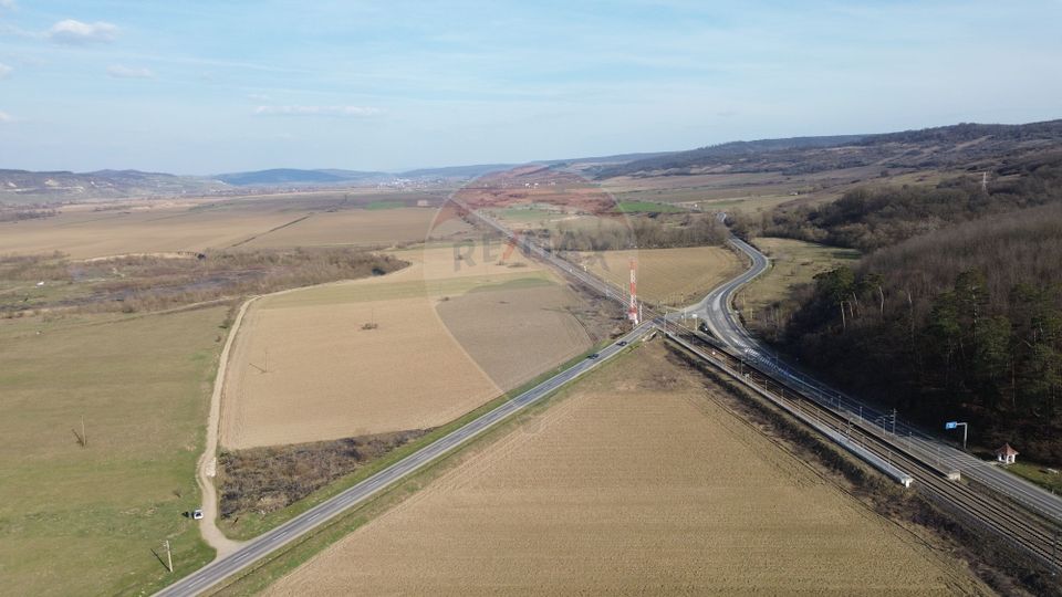 Land 19,319sqm Hoghilag / Strada Principala