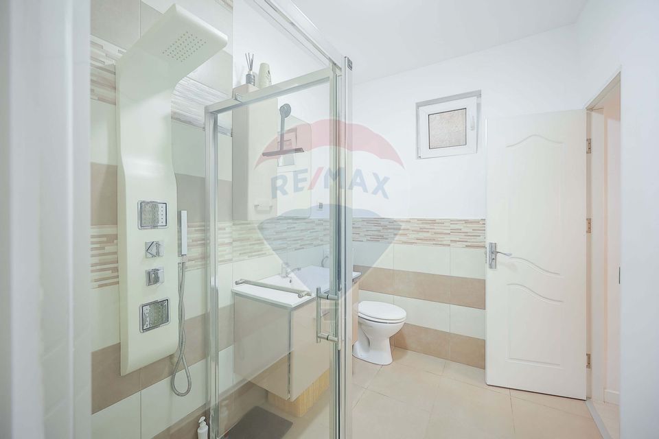 5 room Apartment for sale, Central area