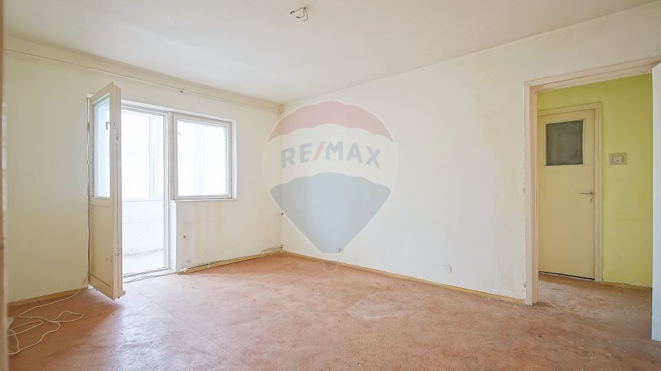 3 room Apartment for sale, Grivitei area