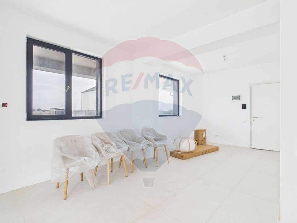 De vanzare| Apartament cu 3 camere si gradina|Nobil Rezidence - Tunari