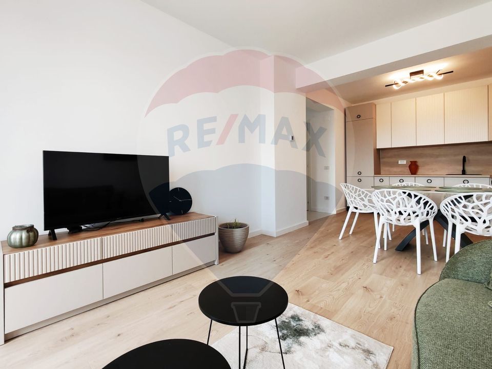 Apartament cu 3 camere de închiriat, Prima ARENA, cu loc de parcare