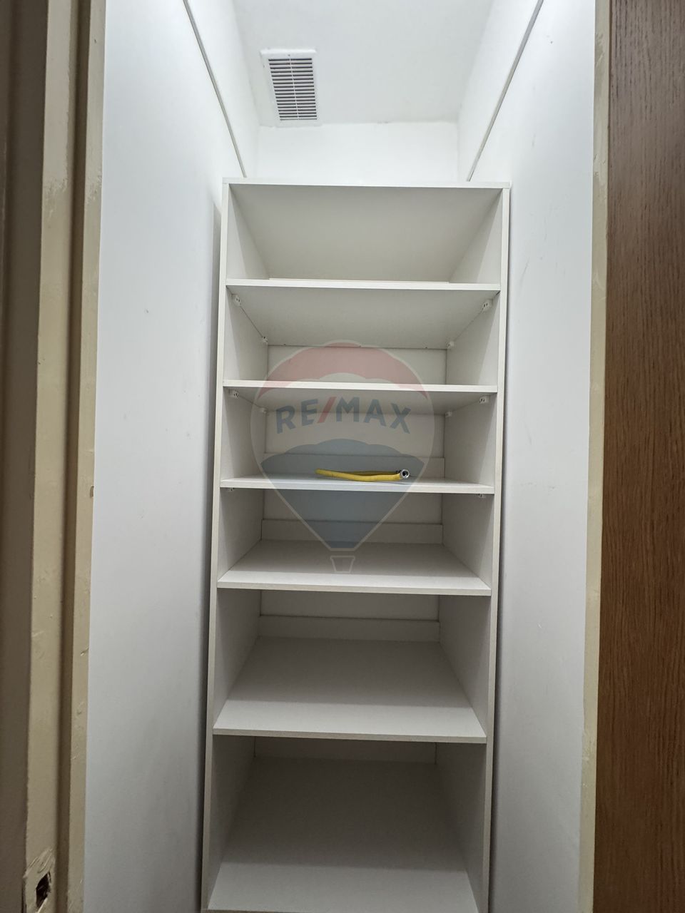 Apartament cu 3 camere de inchiriat - Zona Dimitrie Cantemir