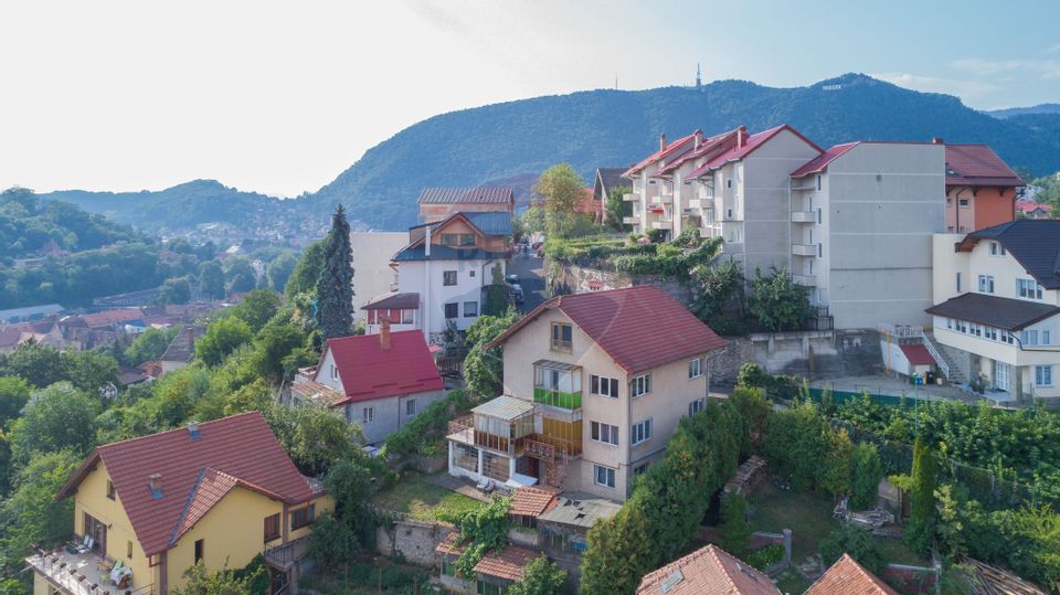 6 room House / Villa for sale, Brasovul Vechi area