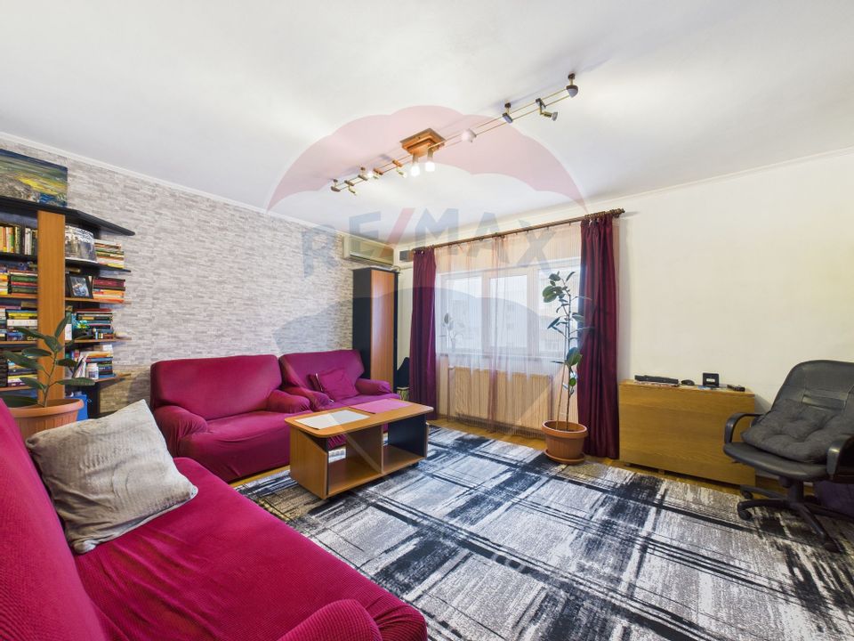 De vanzare Apartament 3 camere zona Octavian Goga-Nerva Traian