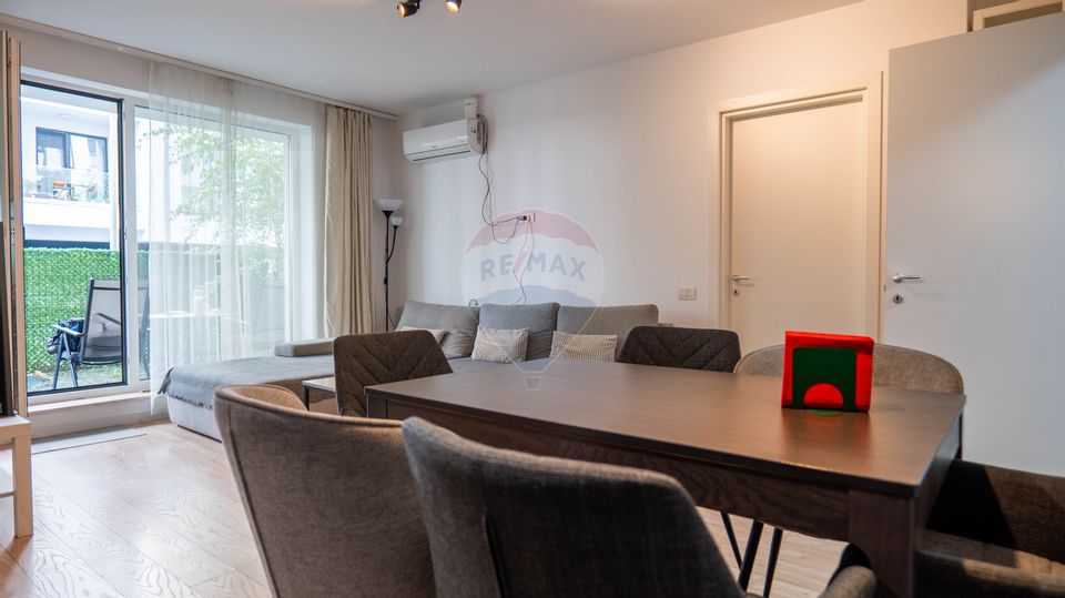 Inchiriere apartament 2 camere MTM SKY, Parcare/Gradina Privata