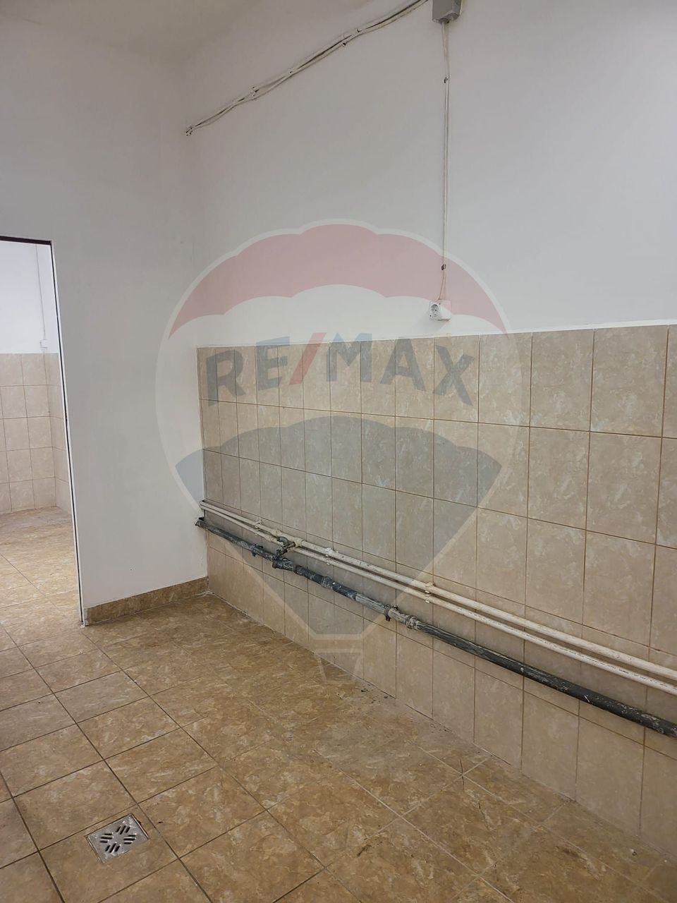 70sq.m Industrial Space for rent, Astra area